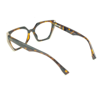 Qzee penta # Textured