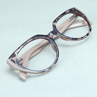 Qzee round # Textured