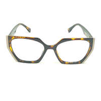 Qzee penta # Textured